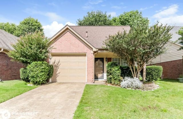 9763 Riggan Drive - 9763 Riggan Drive, Olive Branch, MS 38654