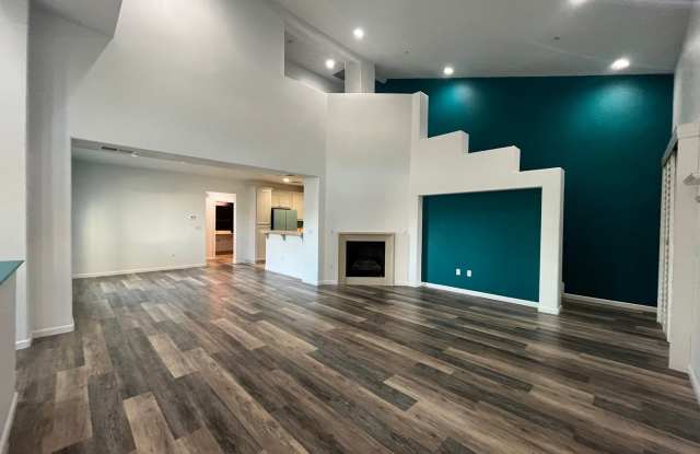 Photo of Huge 2bed 2story home with loft! Close to i80 and i5 freeway