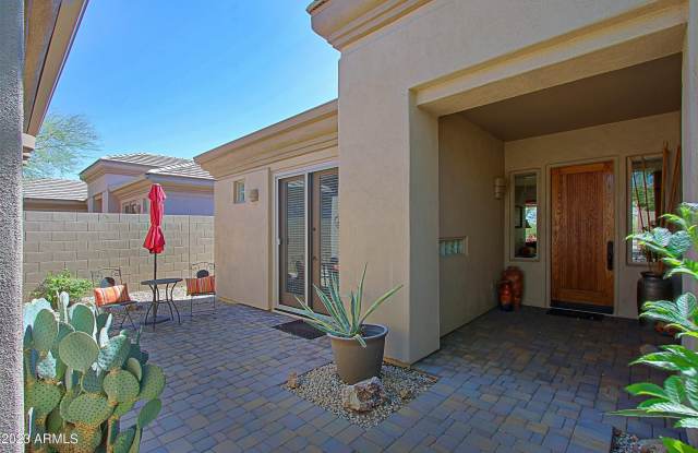 7149 E NIGHT GLOW Circle