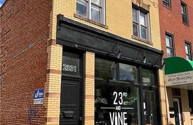 3Bed/1Bath on East Carson Street  –