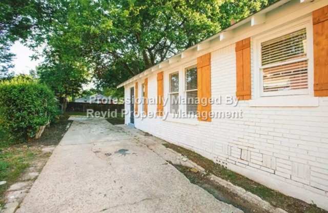 3 bed 2 Bath Home Near U of M!