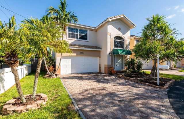 1281 Grant St - 1281 Grant Street, Hollywood, FL 33019