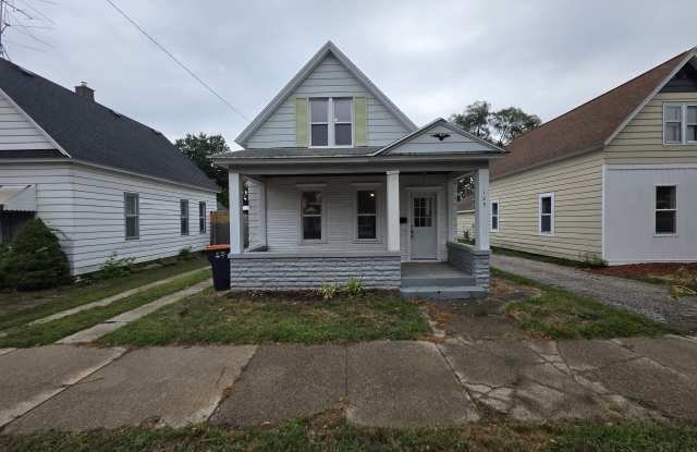 125 E 15th St