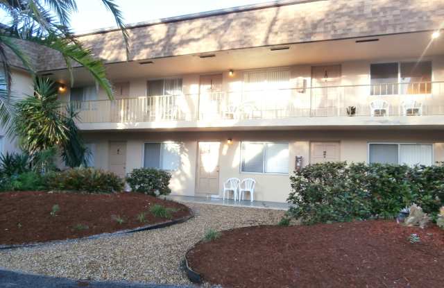 Photo of 315 North Lake Drive