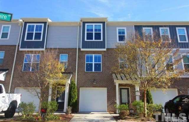 3907 Brokenshire Street