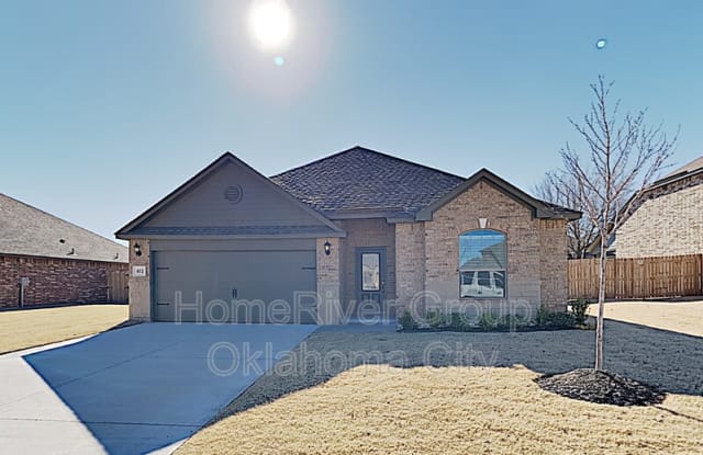 412 E Mobile Ter - 412 East Noble Terrace, Mustang, OK 73064