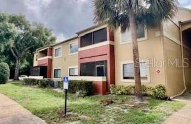 636 KENWICK CIRCLE