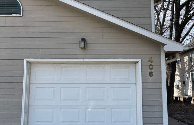 406 Bluemont