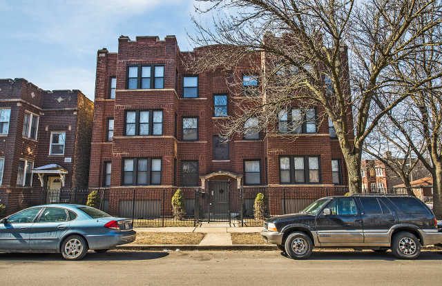 Photo of 7400 S Rhodes Ave