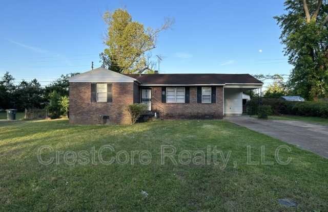 5044 Gill Rd - 5044 Gill Road, Memphis, TN 38109