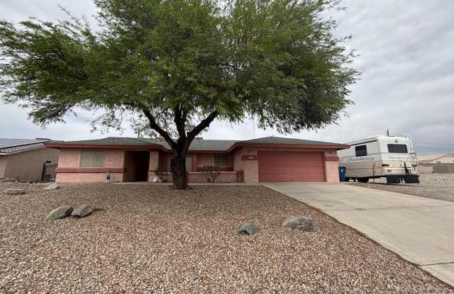 1829 Beavertail Dr