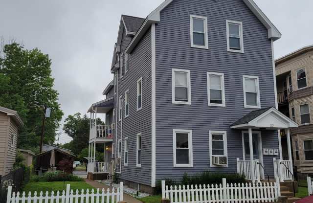 Photo of 32 Hevey Street