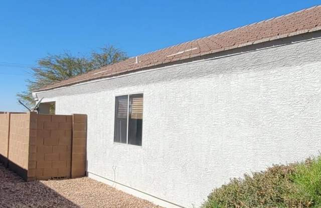 19042 N Toledo Avenue