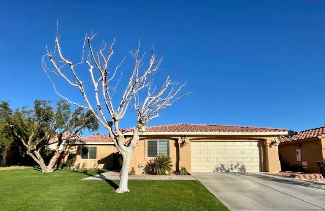 COMING SOON! Stunning 4 Bedroom 2 Bathroom Home W/ Attached Garage in thousand Palms