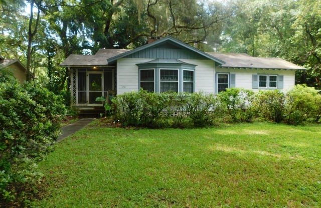 1731 NW 6 AVE - 1731 Northwest 6th Avenue, Gainesville, FL 32603