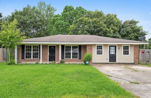 205 Palm Springs Dr - 205 Palm Springs Dr, Slidell, LA 70458