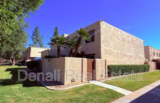 Photo of 8125 E Glenrosa Avenue