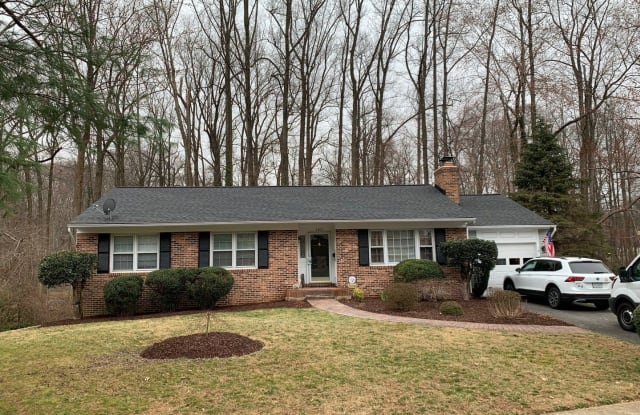 3303 Spring Lake Ct - 3303 Spring Lake Court, Fairfax, VA 22030