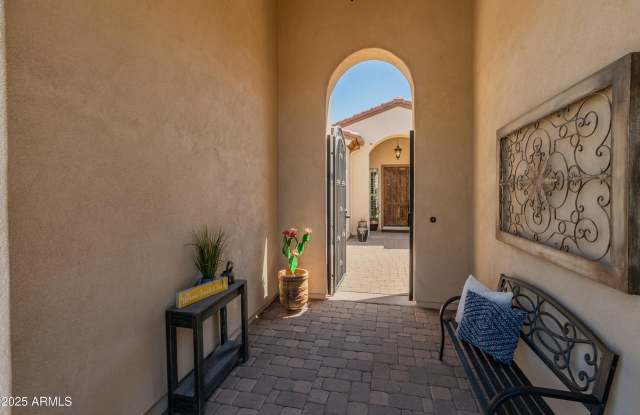 Photo of 7425 West Caro Road