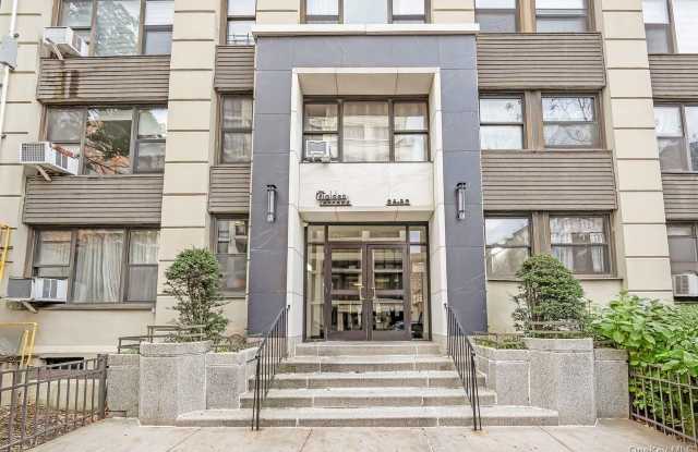 98-50 63rd Drive unit: 1F