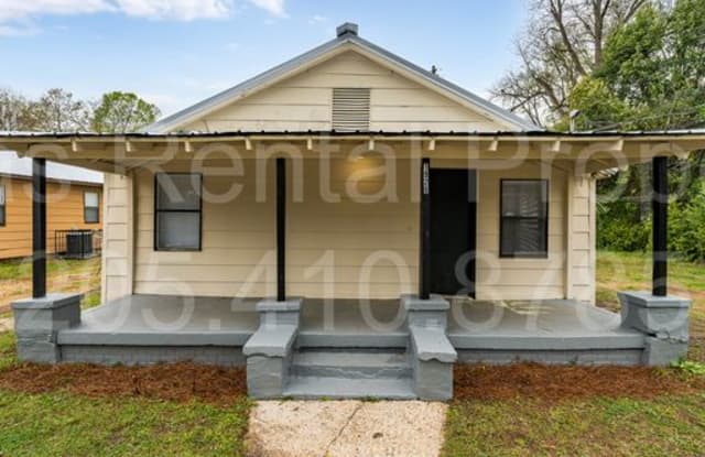 1926 Fosters Ferry Rd - 1926 Fosters Ferry Road, Tuscaloosa, AL 35401