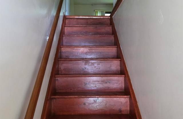 Photo of 285 Village Court