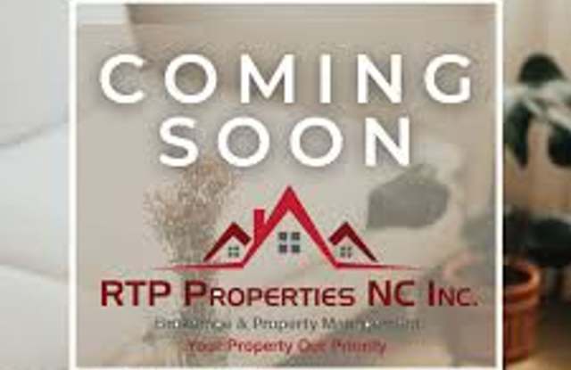 Charming 4 Bedroom Home Located In Cary