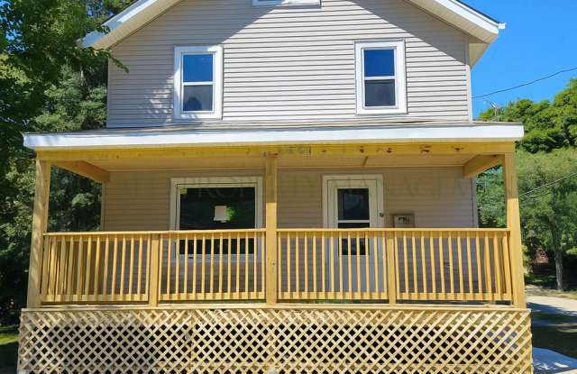 326 North Independence Avenue