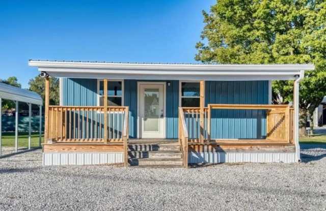 235 W 2nd Street
