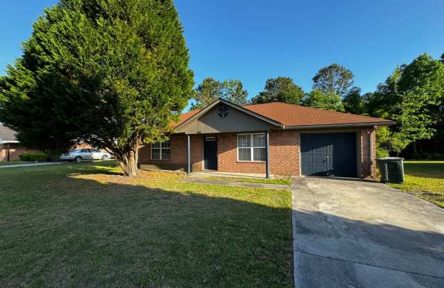 House - 860 Lyndsi Lane, Hinesville, GA 31313