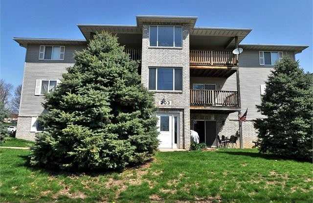 2 Bedroom, 1 Bath Condominium in Coralville photos photos