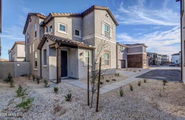 Photo of 9916 E TILLMAN Avenue