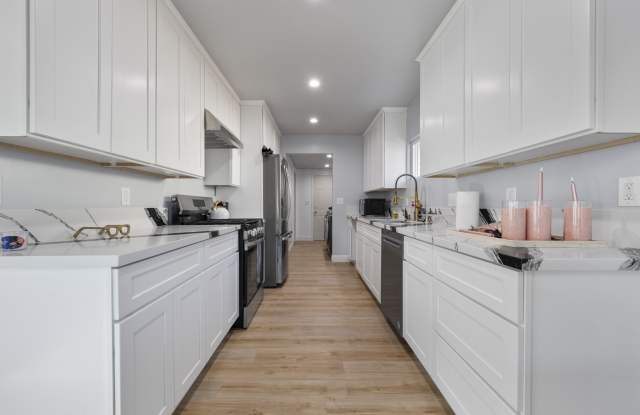 Photo of 341 East 91st Street