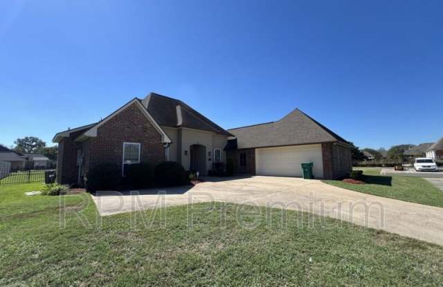 3020 Twin Lakes Ct.