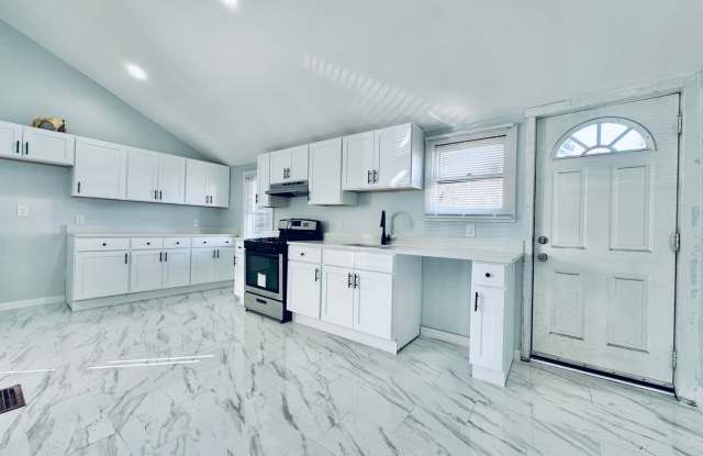 10 Kensington Street 3 Bed 2 House