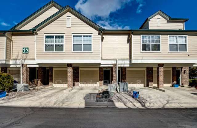 1605 Egret Way