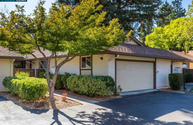 1892 Countrywood Ct - 1892 Countrywood Court, Walnut Creek, CA 94598