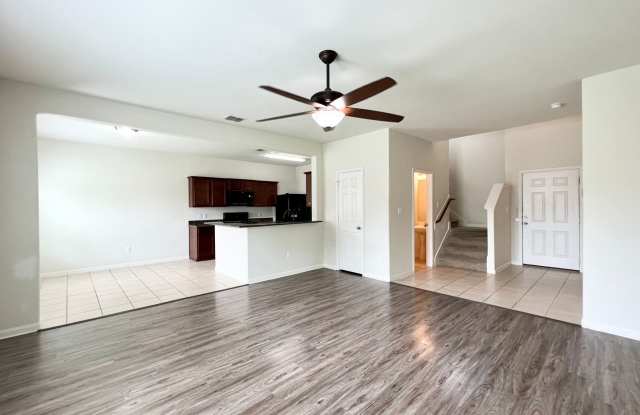 108 Major Lee Ln Jarrel, TX 76537