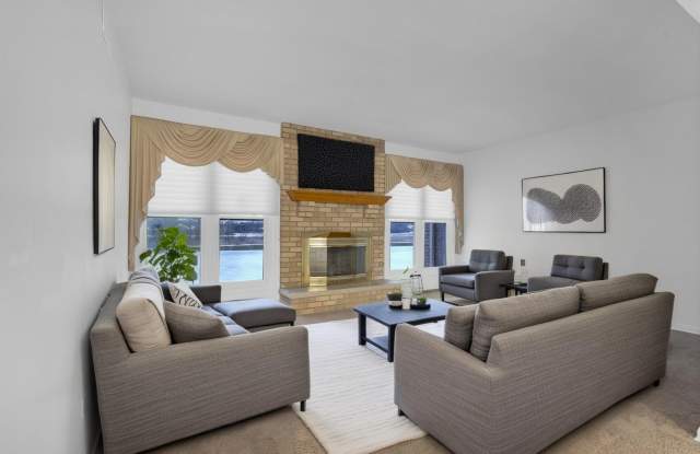 7910 Belle Rive Court unit: 7910