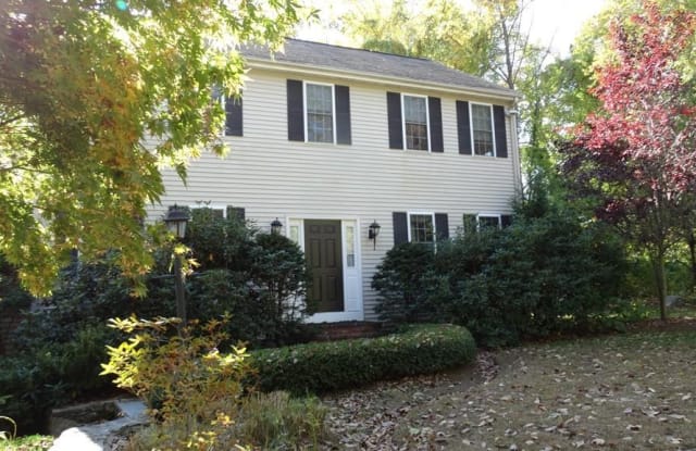 1 Farmer Cir - 1 Farmer Circle, Worcester County, MA 01757