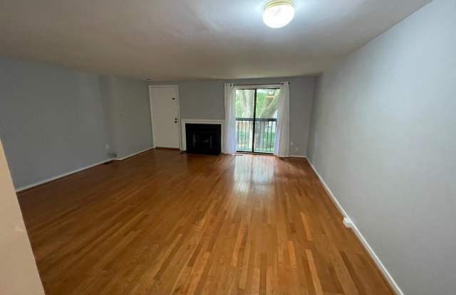 Photo of 9815 HELLINGLY Place unit: 75