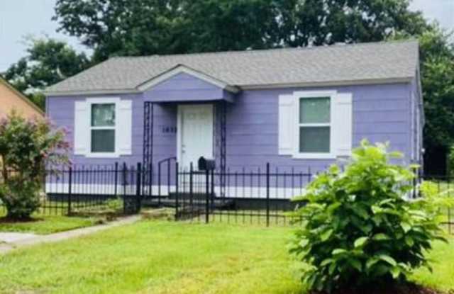 Photo of 1632 N 15th Street (3 Bed/2 Bath)