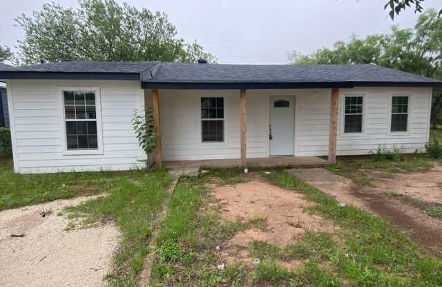 773 Carver St.
