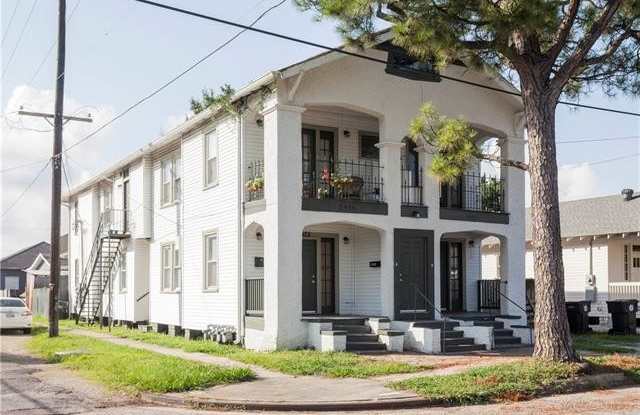 2935 PINE Street - 2935 Pine Street, New Orleans, LA 70125