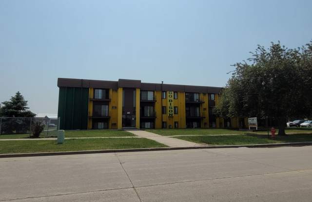 1440 Dakota Dr. N.