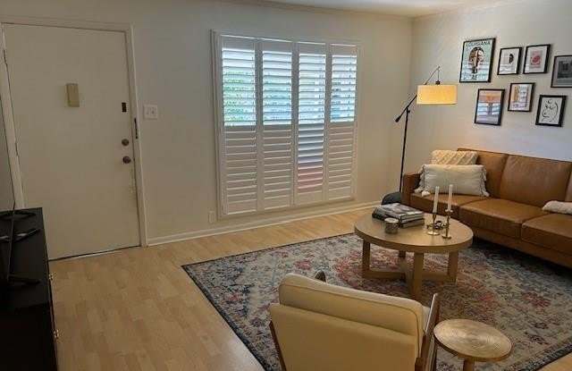 4007 ST CHARLES Avenue