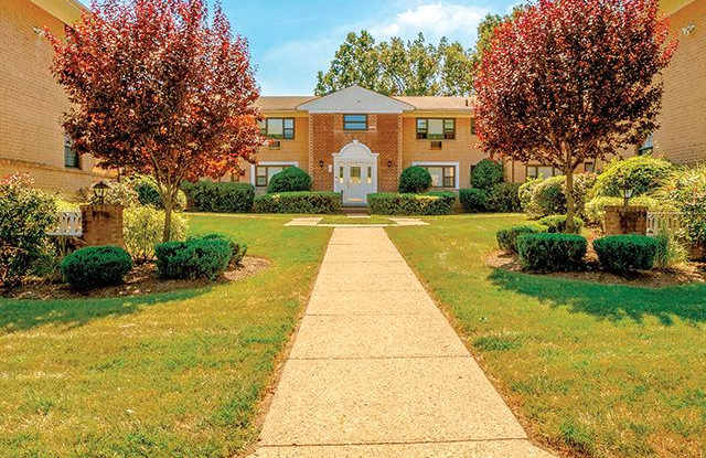 Photo of Park Ridge Apartments