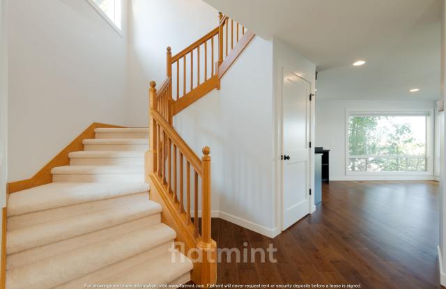 4444 29th Avenue West