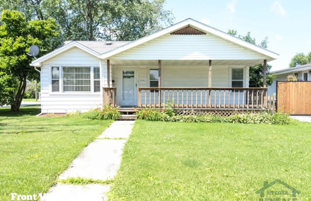 3244 Wallace Ave - 3244 Wallace Avenue, Steger, IL 60475