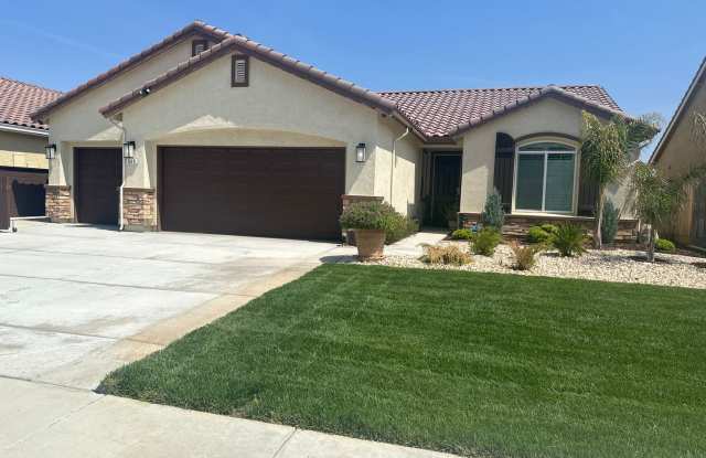 640 PINELLI DR.